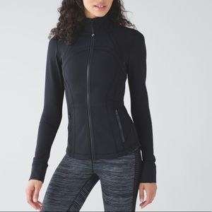 Lululemon Athletica Define black zip up jacket with mesh sides size 8